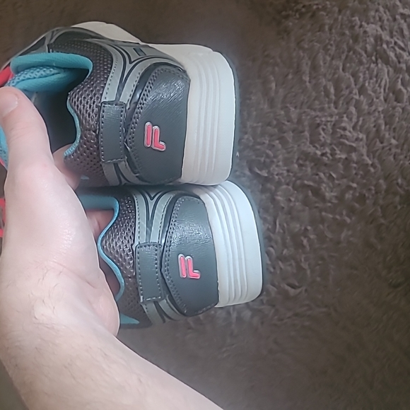 Fila soers womens running sneakers. - Picture 4 of 7